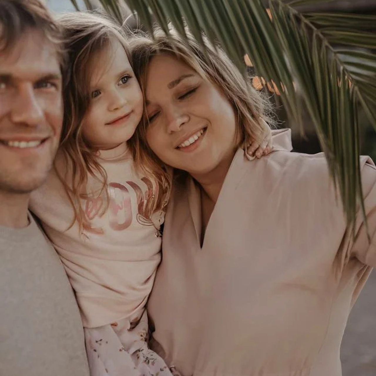 Отзывы о фотографе Милана Довгаль. Милана Довгаль - семейный фотограф и видеограф  в Адлере и Сочи