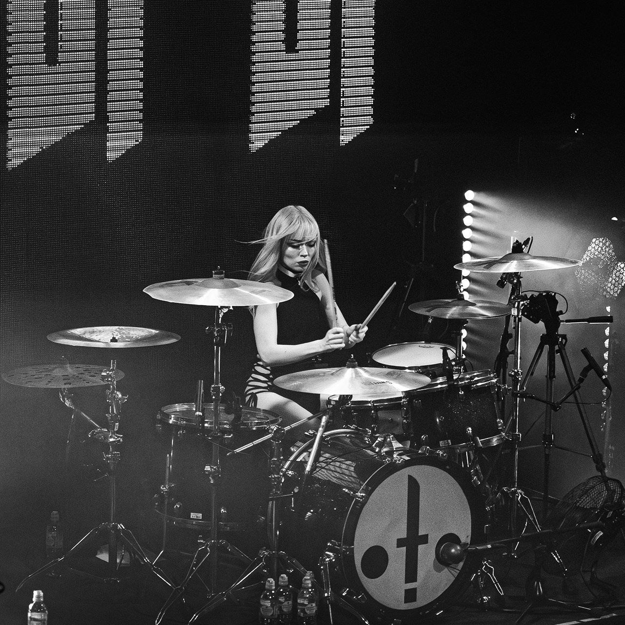 INVERTOR (31.05.25 | Москва | Урбан). Концертный фотограф | Рукавцова Валентина