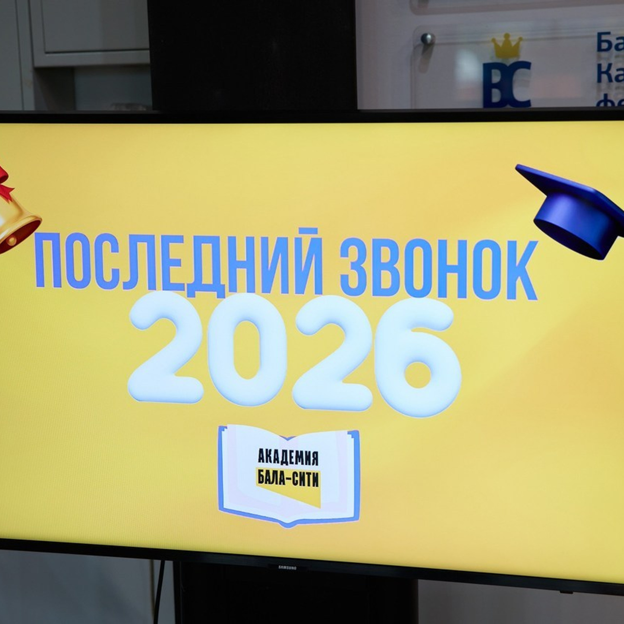 Отзывы клиентов. Мое имя Раиль. Я репортажный фотограф в Казани, так же мой любимый жанр — свадебный фотограф