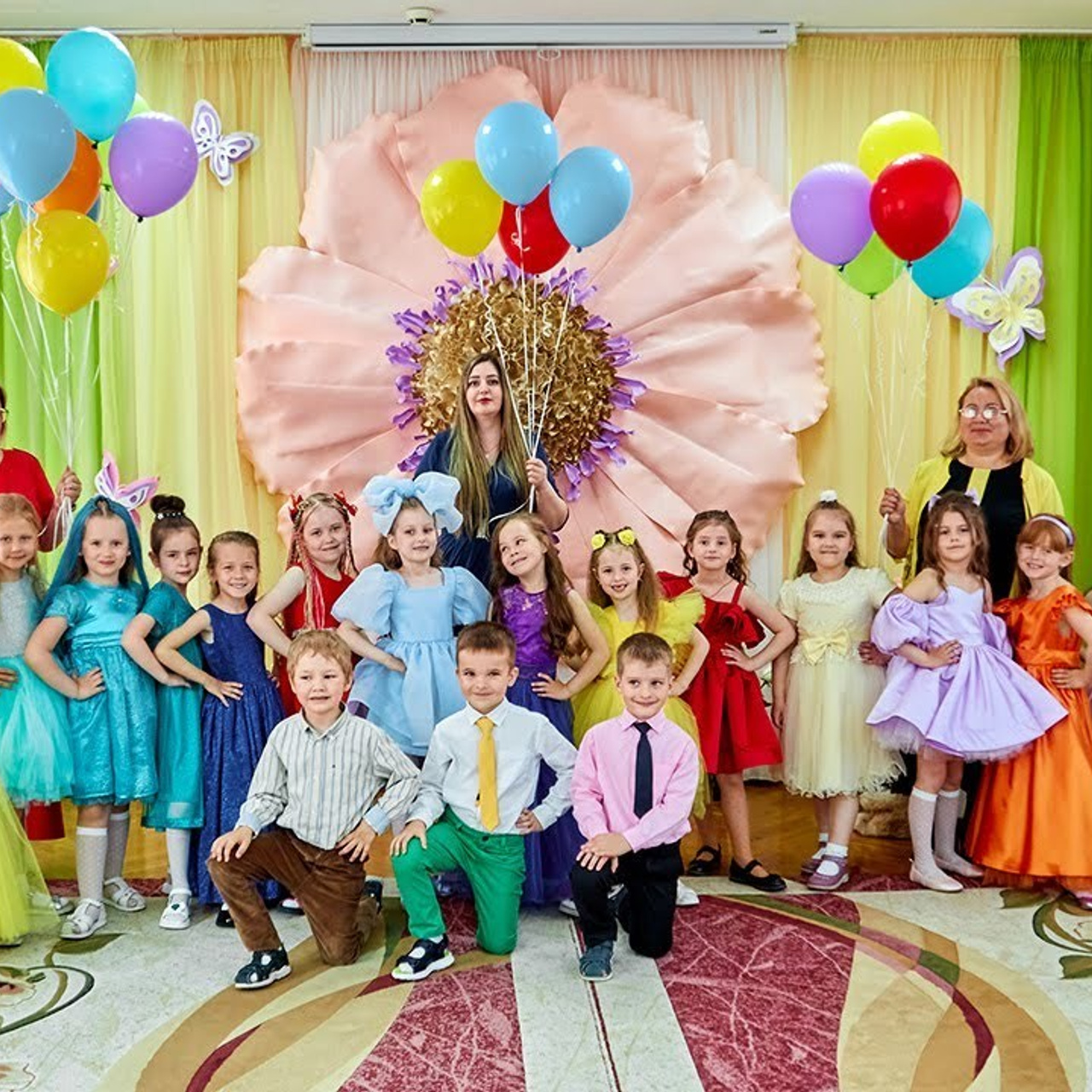 Выпускной видеофильм в детском саду 2в1. Детский фотограф в Витебске