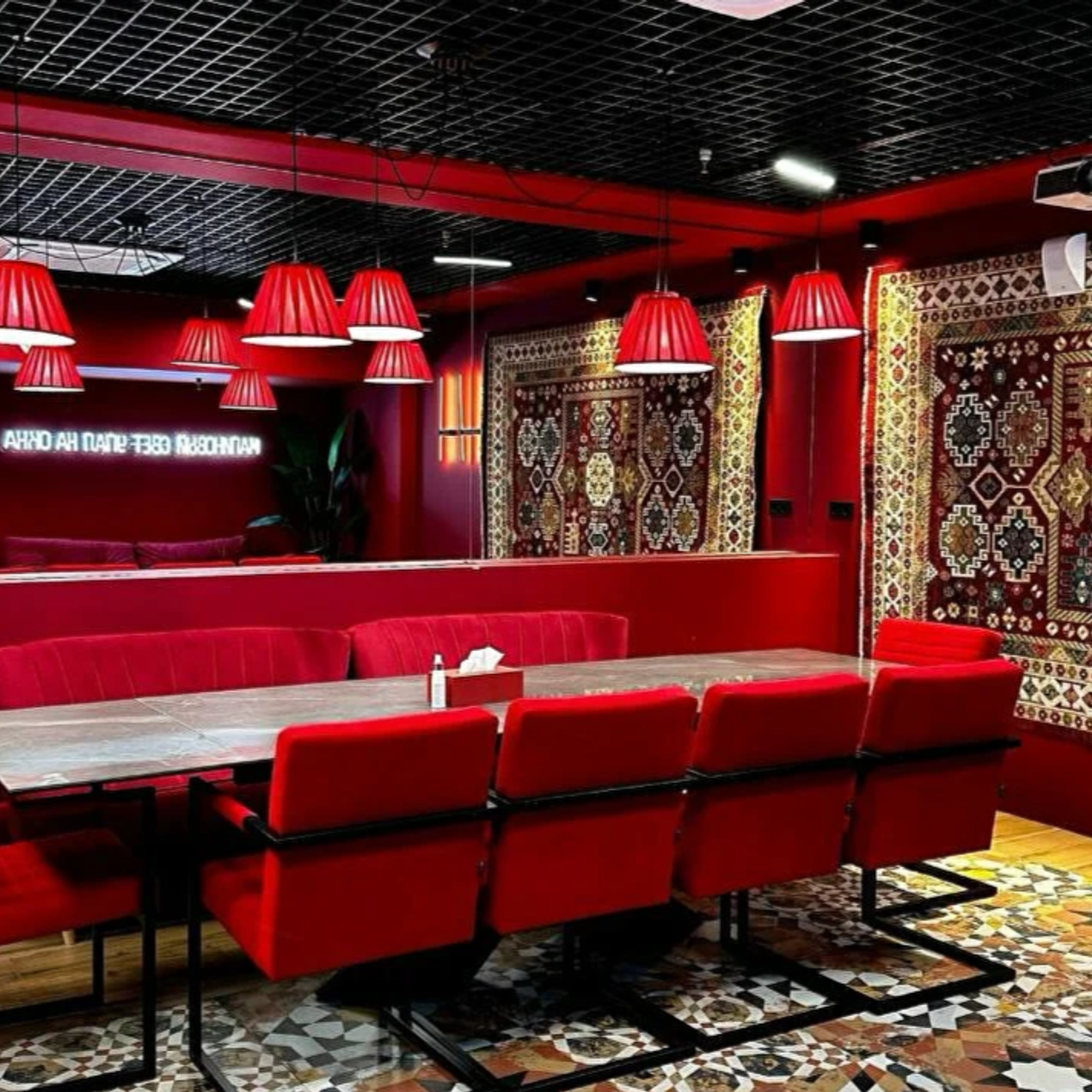 Актуальные фотостудии Самары: аренда, интерьерный и фоновые локации, услуги фотографа