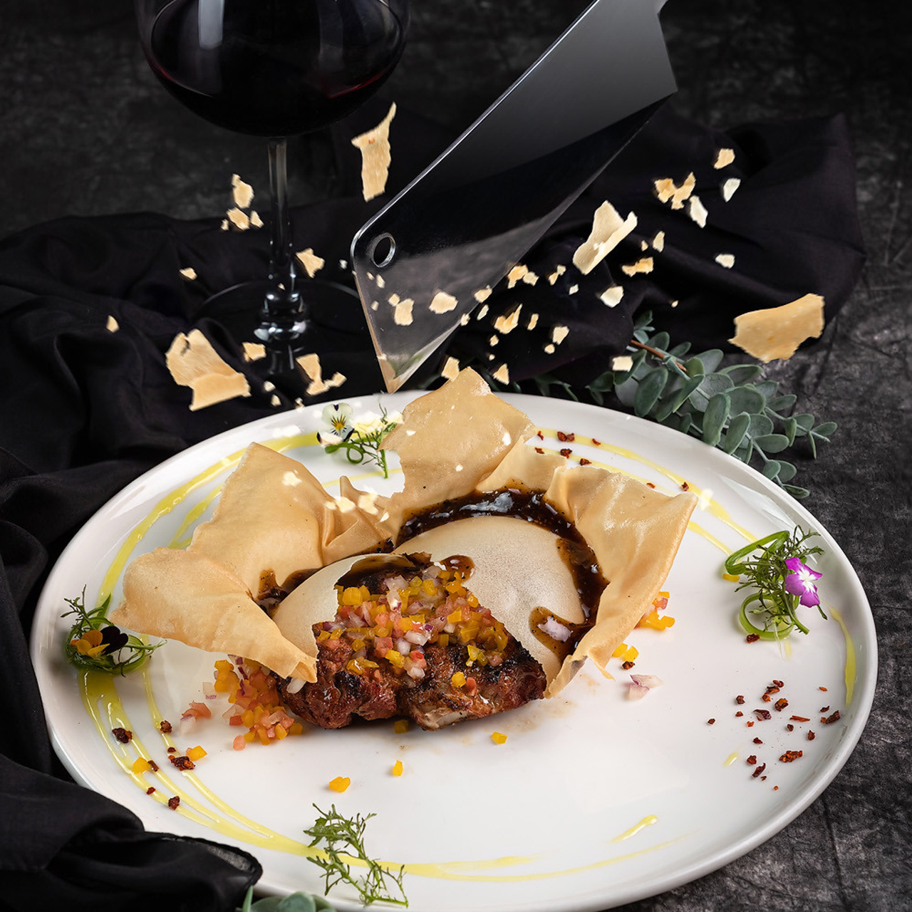 Свадьба Артёма и Юли в отеле Luciano Foros в Крыму. Свадебный фотограф, фотосъемка в Крыму, Севастополе, Симферополе, Ялте