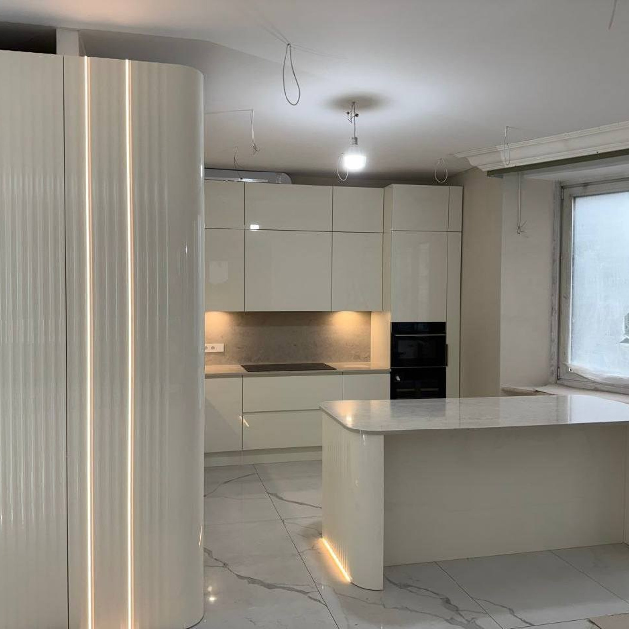 Кухни. КУХНИ, шкафы, гардеробные, предметы интерьера, дизайн-проект, замер, доставки и монтаж