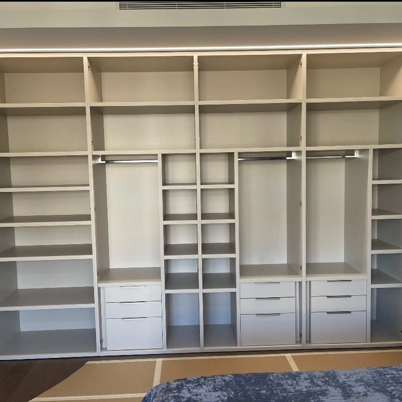 Шкафы. КУХНИ, шкафы, гардеробные, предметы интерьера, дизайн-проект, замер, доставки и монтаж