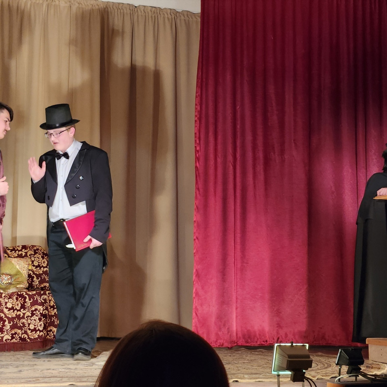 Мертвые души