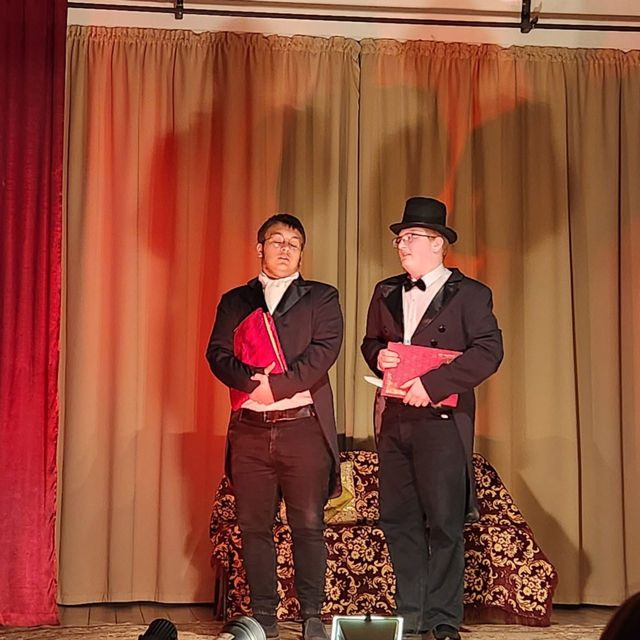 Мёртвые души