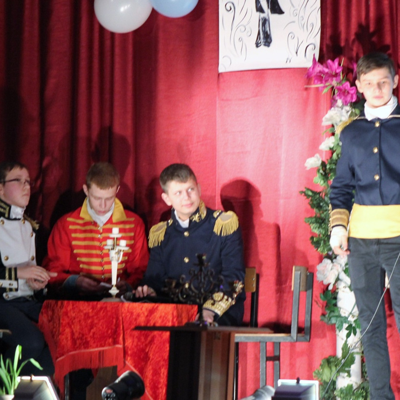 Первый бал Наташи Ростовой