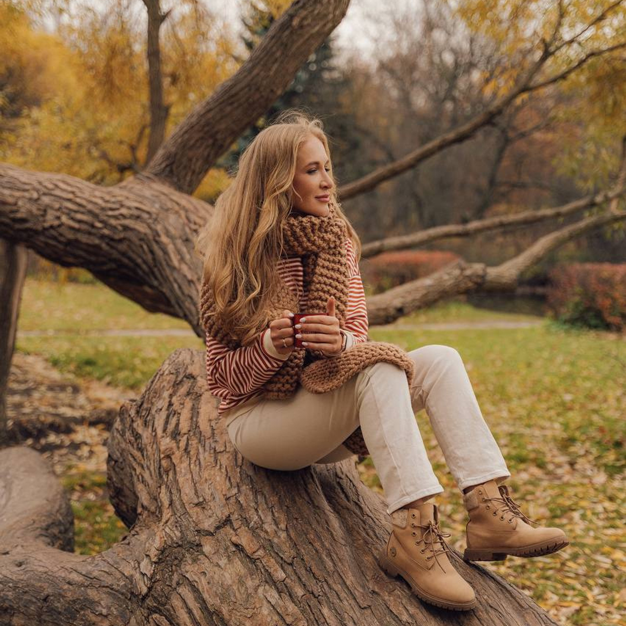 Индивидуальная фотосессия | Фотограф Ириша Гришина. Контент съемка | Мобильный фотограф Ириша Гришина