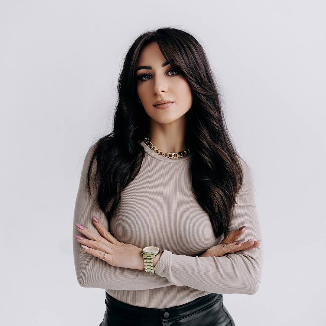 Индивидуальная фотосессия | Фотограф Ириша Гришина. Контент съемка | Мобильный фотограф Ириша Гришина