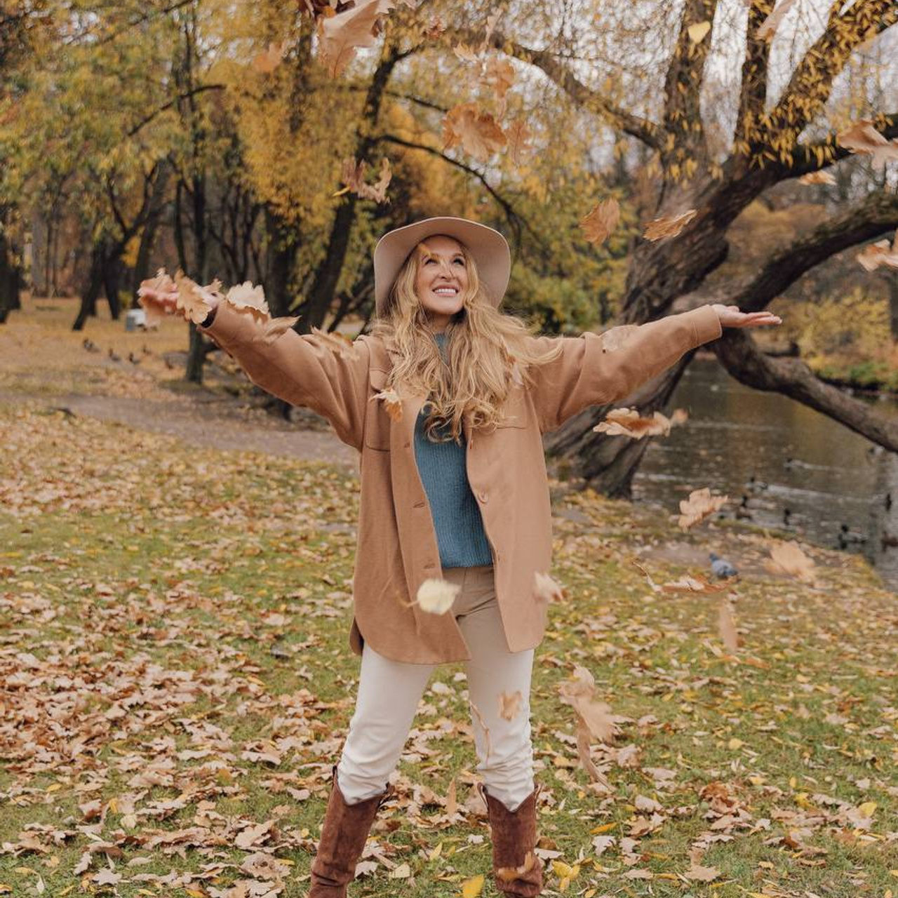 Индивидуальная фотосессия | Фотограф Ириша Гришина. Контент съемка | Мобильный фотограф Ириша Гришина