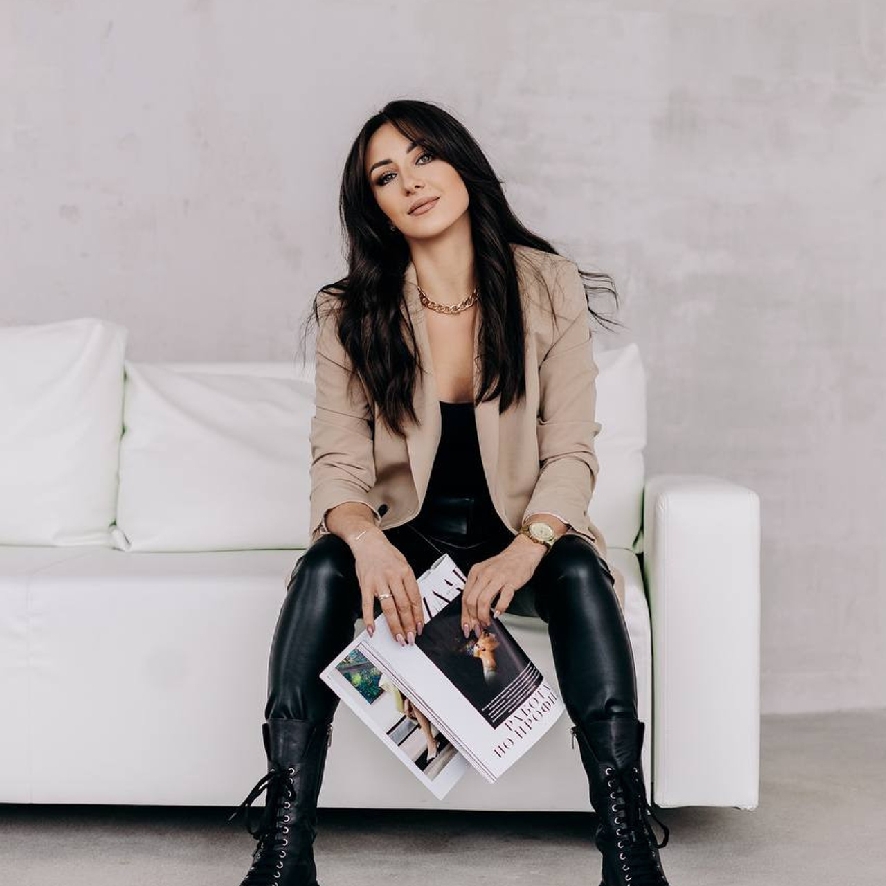 Индивидуальная фотосессия | Фотограф Ириша Гришина. Контент съемка | Мобильный фотограф Ириша Гришина