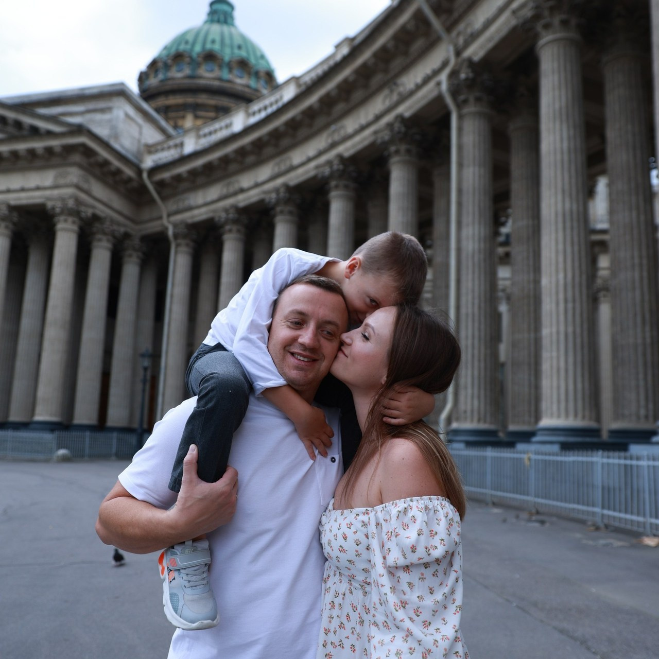 Отзывы невест о свадебной съемке. Свадебный и портретный фотограф в Санкт-Петербурге Надежда Чечулина