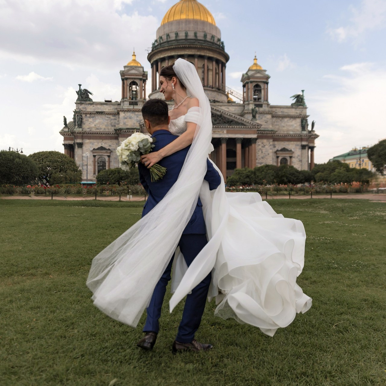 Отзывы невест о свадебной съемке. Свадебный и портретный фотограф в Санкт-Петербурге Надежда Чечулина
