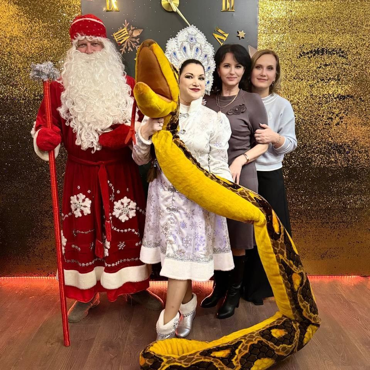 Корпоративы. Организатор праздников. Ведущая Марина Гребенникова