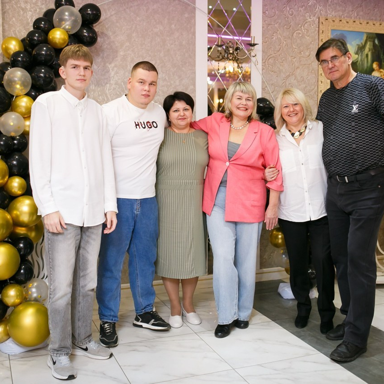 Школьные выпускные альбомы. Выпускной альбом. Челябинск. Челябинская область