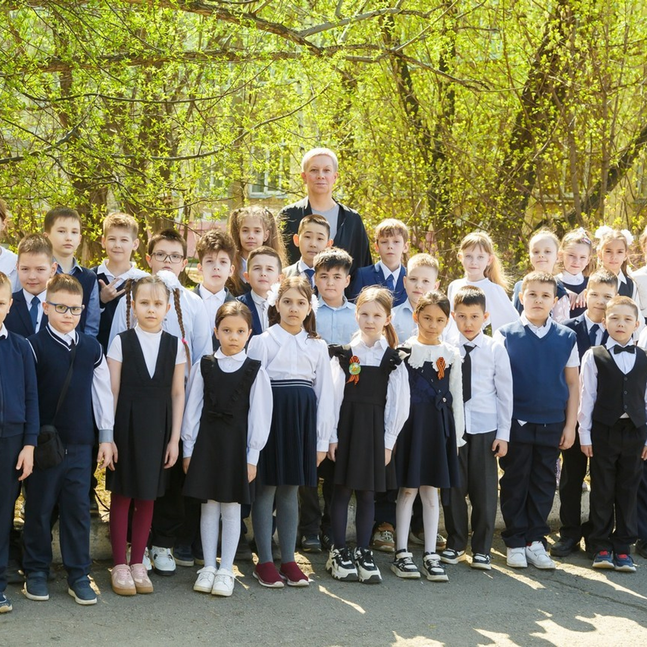 Школьные выпускные альбомы. Выпускной альбом. Челябинск. Челябинская область