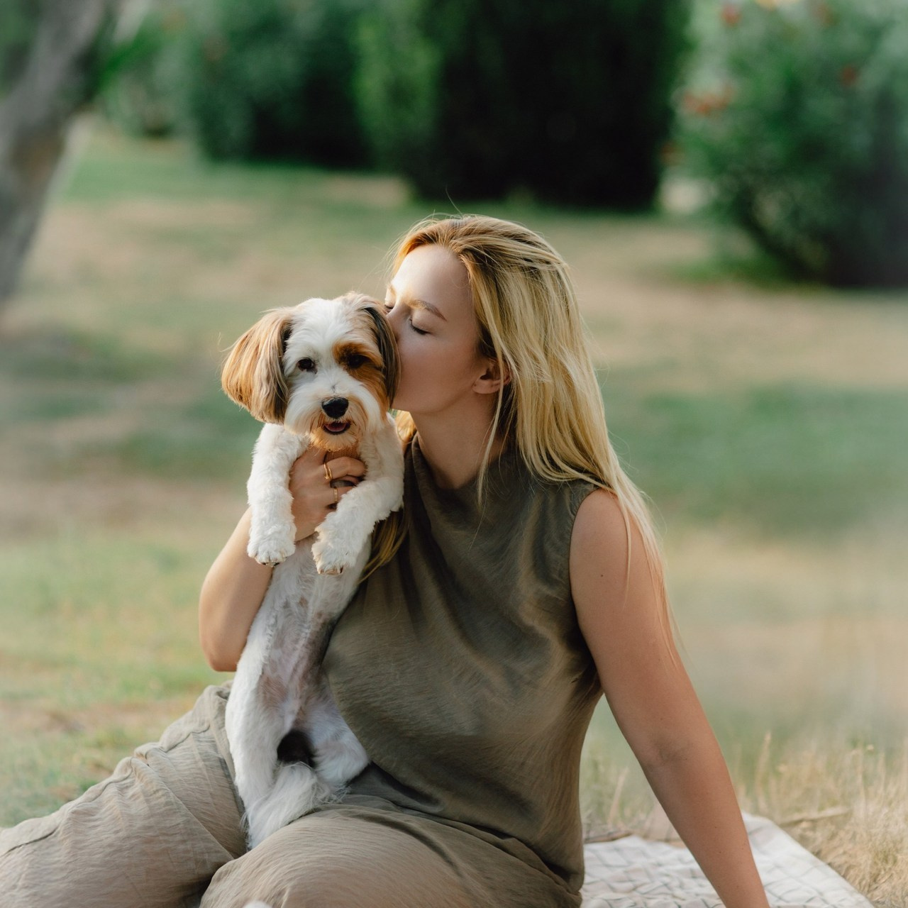 Reviews. Barbara Isaeva