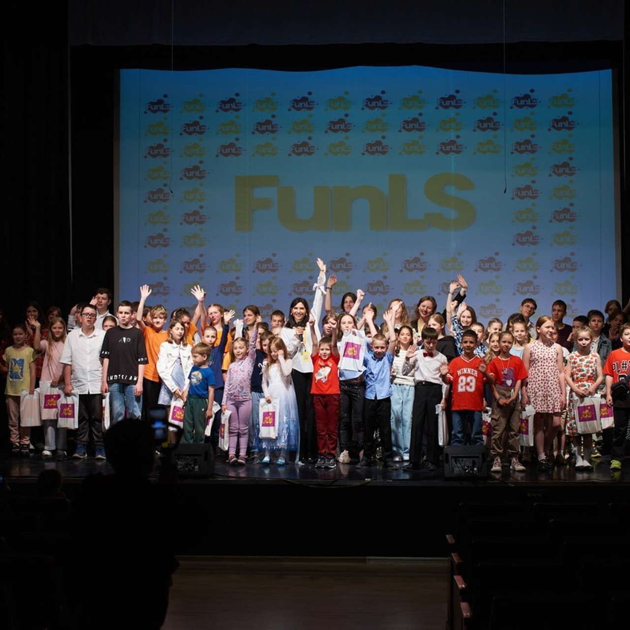 Отзывы о фотографе — Александр Видеман. Репортажный и женский фотограф в Новосибирске