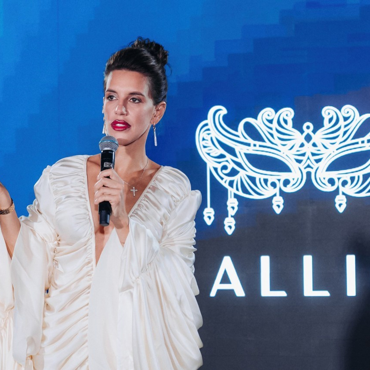 Отзывы. Контакты