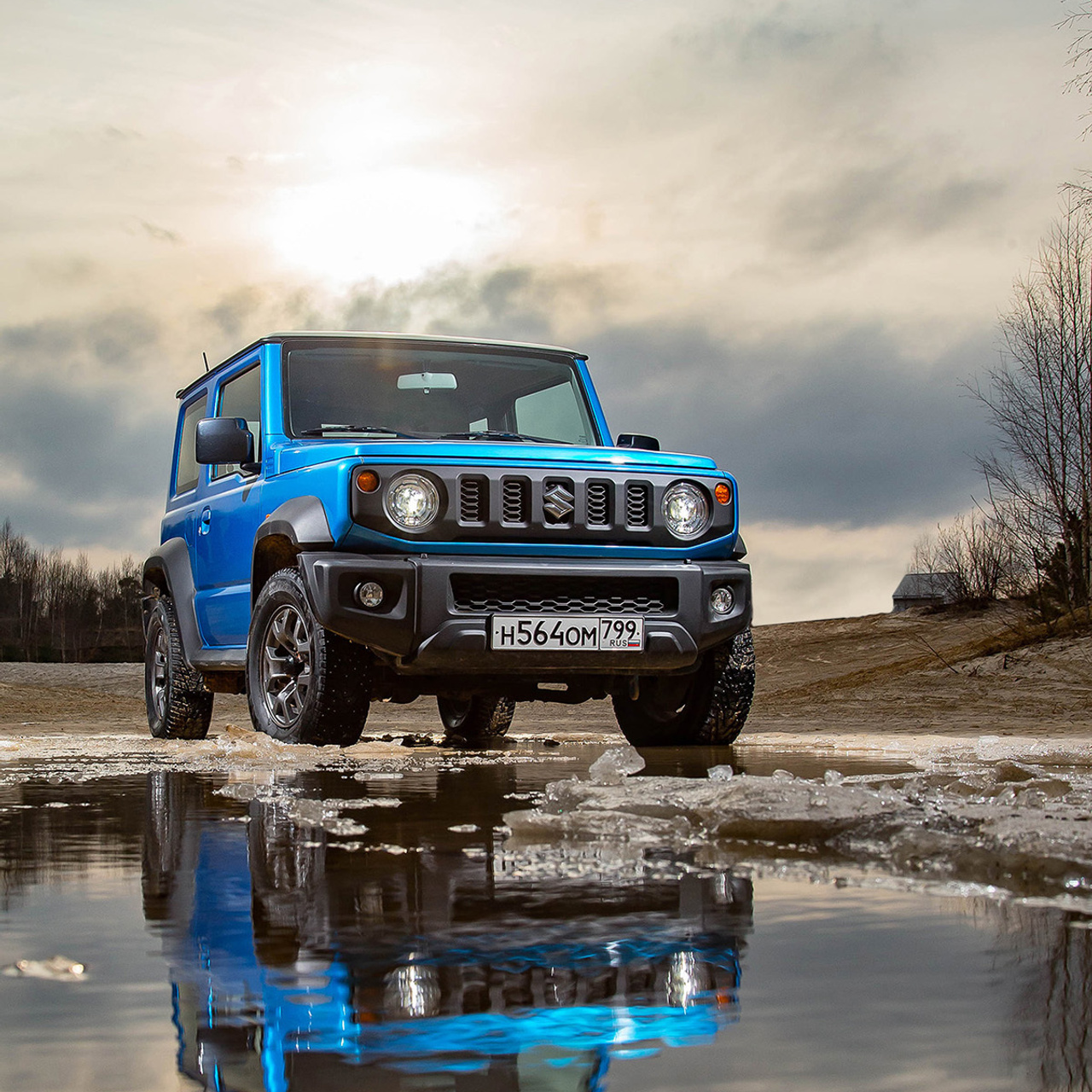 Suzuki Jimny. Фотограф Дмитрий Питерский