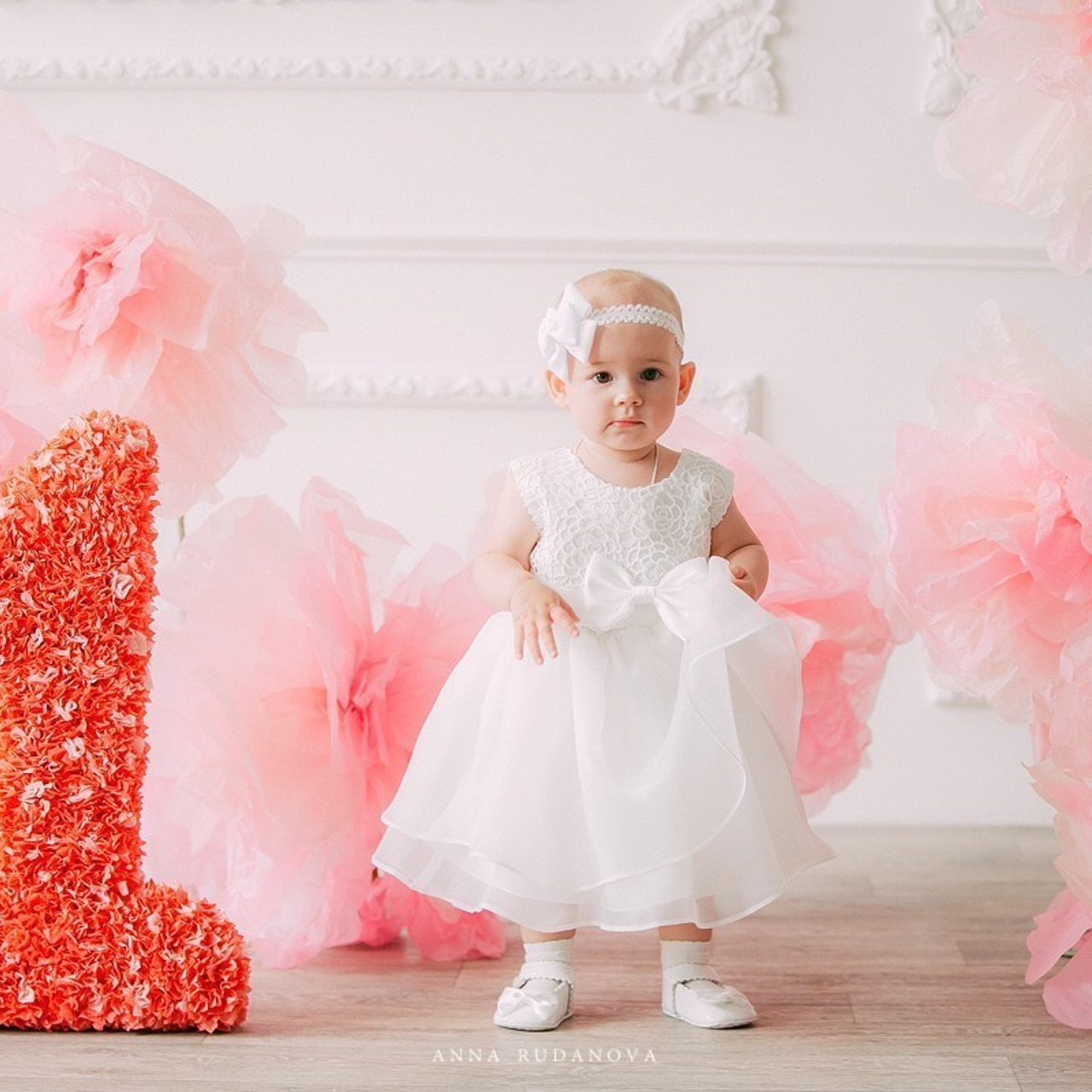 Танечка. Первый годик