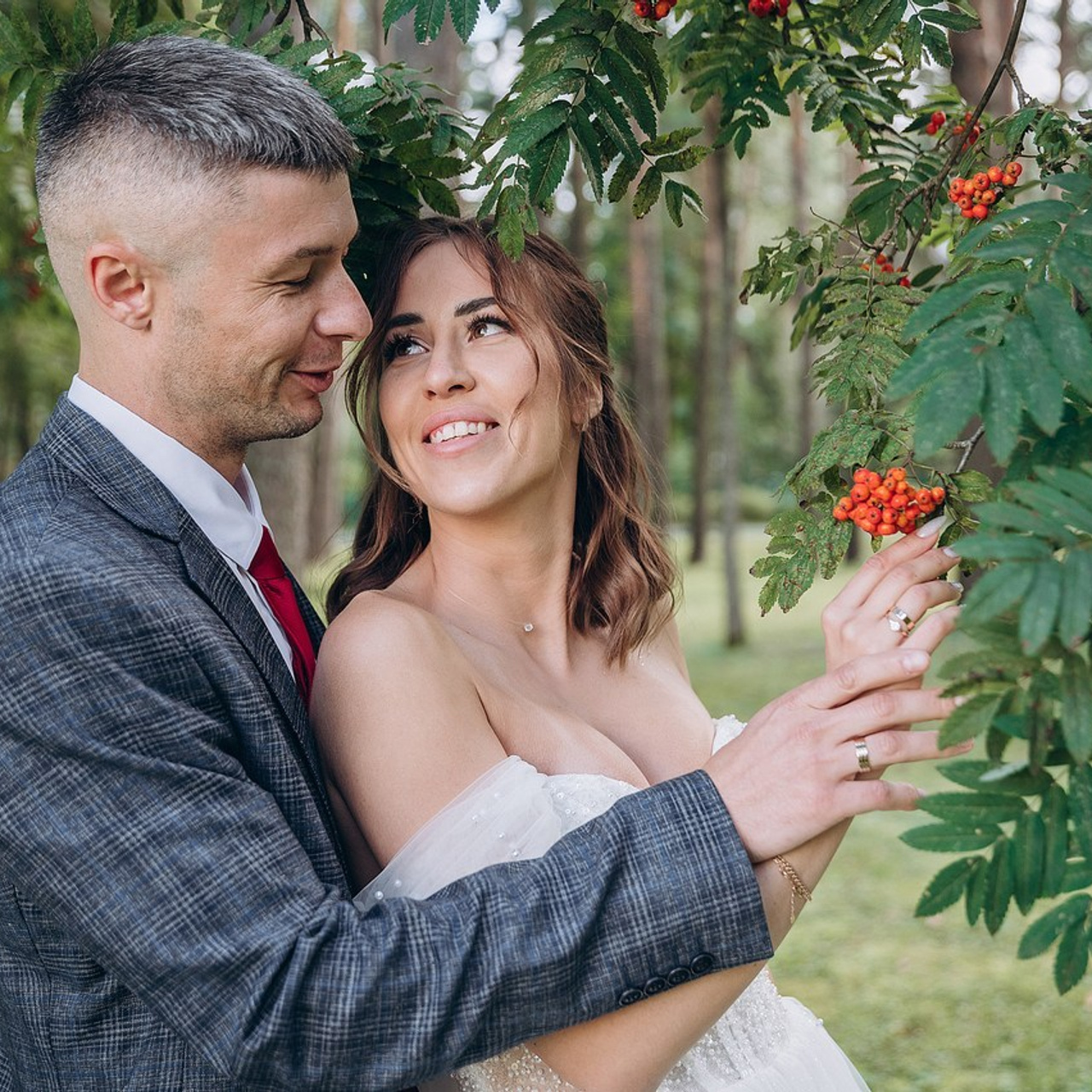 Ваш отзыв о фотографе. Свадебный фотограф в Дубне Алексей Фонарёв