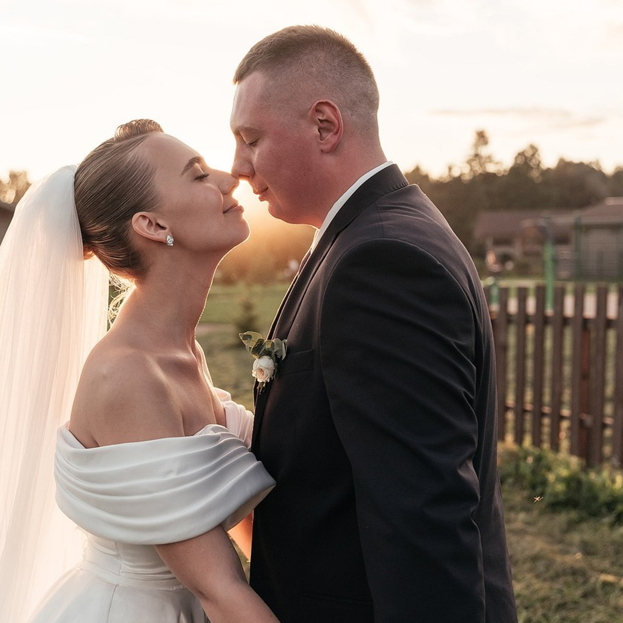 Ваш отзыв о фотографе. Свадебный фотограф в Дубне Алексей Фонарёв