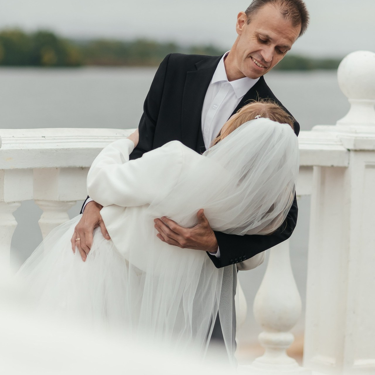 Ваш отзыв о фотографе. Свадебный фотограф в Дубне Алексей Фонарёв