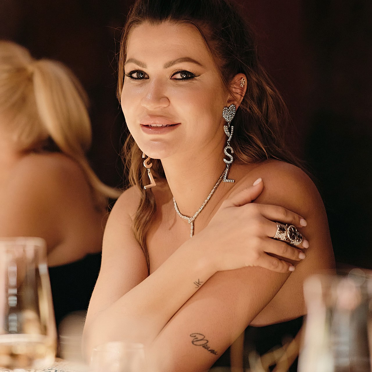 День рождения Ксении Бородиной. Роза Хутор, 8 марта 2023 г. Фотограф Григорий Сотников