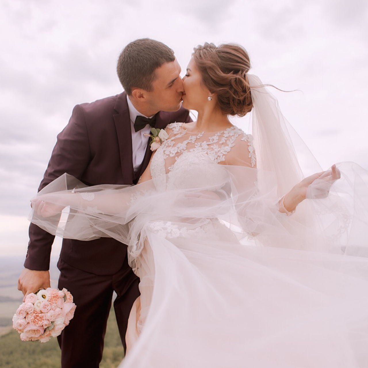 Отзывы. Свадебный и семейный фотограф в Магнитогорске Женя Иванова