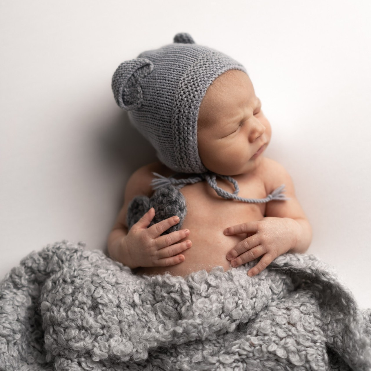 Отзывы. Фотограф новорожденных у вас дома