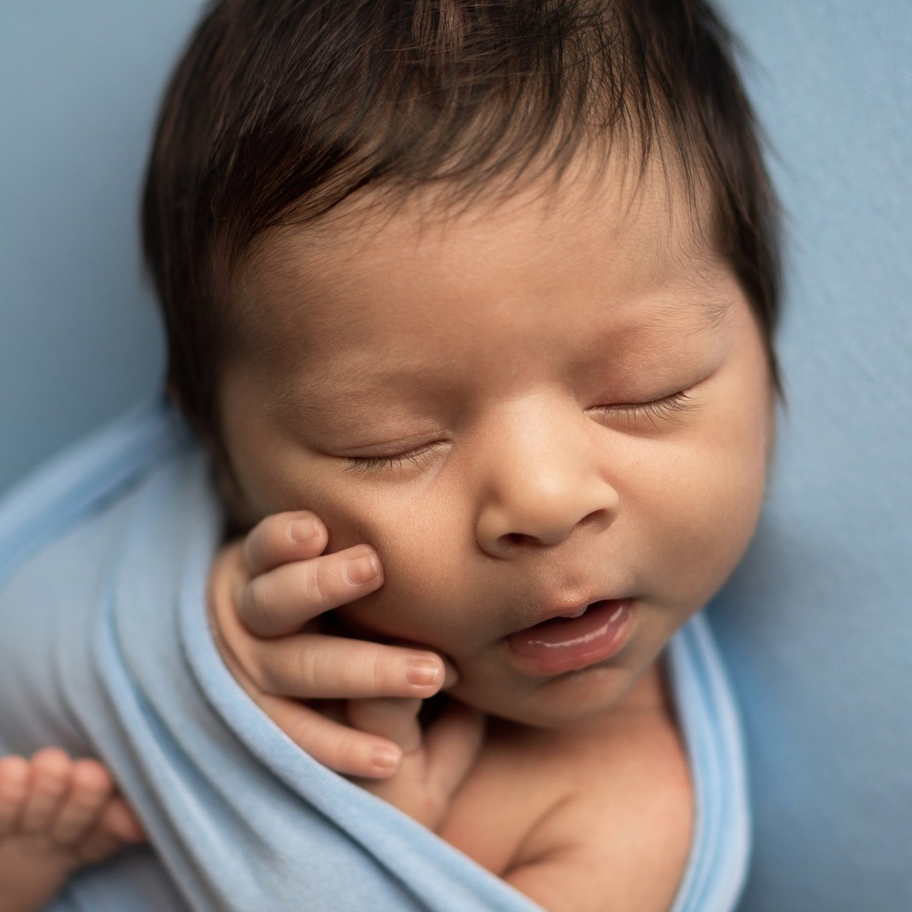 Отзывы. Фотограф новорожденных у вас дома