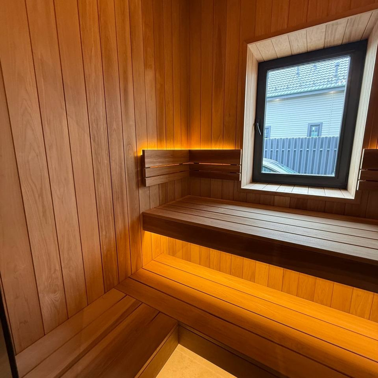 Сауна с застекленным фасадом в частном доме. Внутренняя отделка саун и бань под ключ в Санкт-Петербурге и Ленинградской области|Твоя Сауна