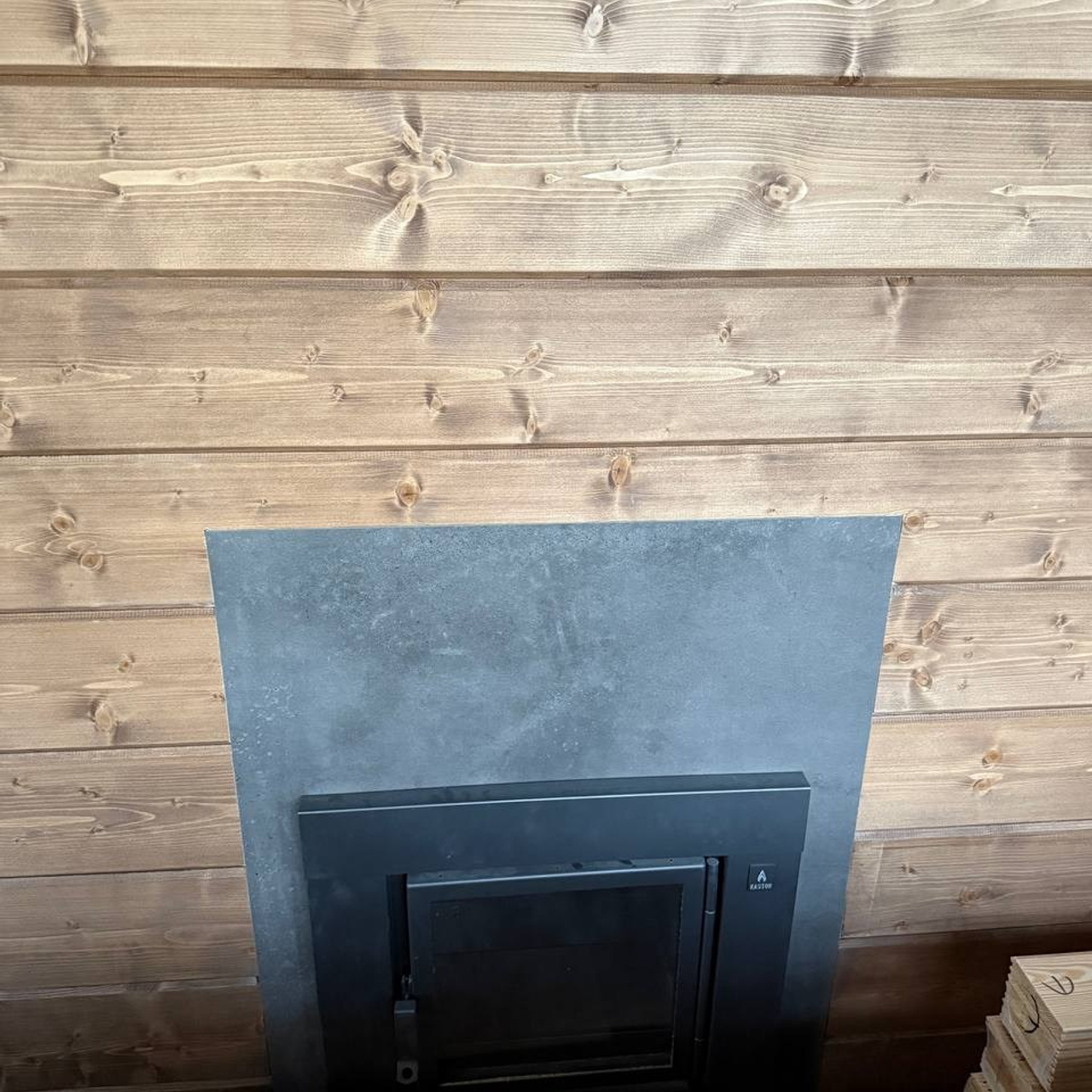 печь Kastor с камнями жадеи