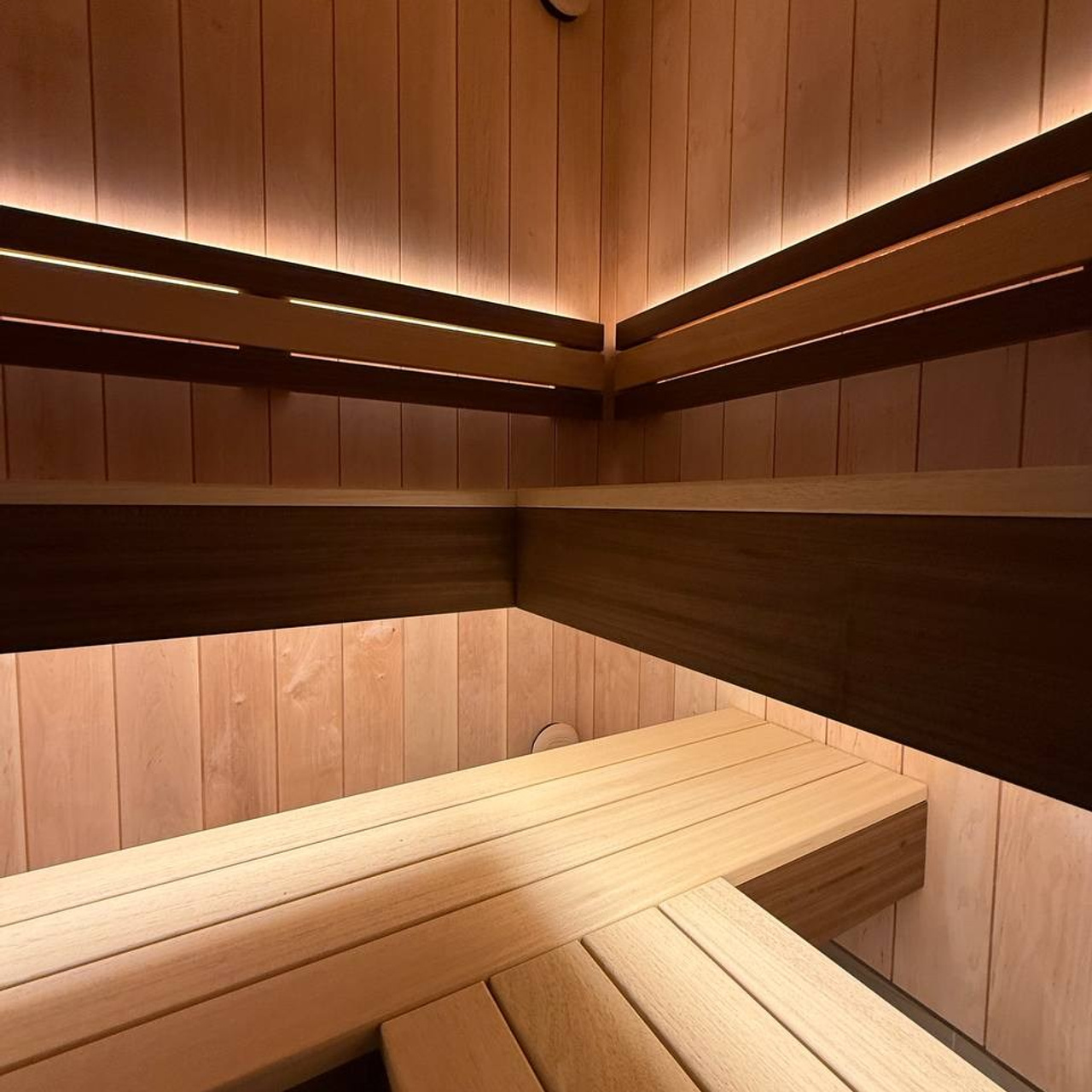 полки из абаша в сауне