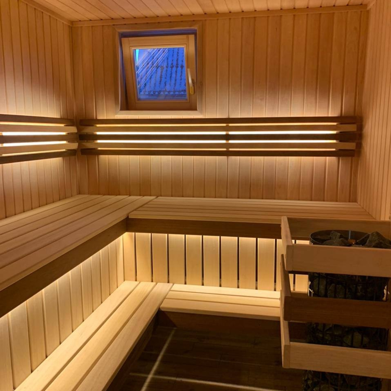 сауна из ольхи и абаша интерьер парной