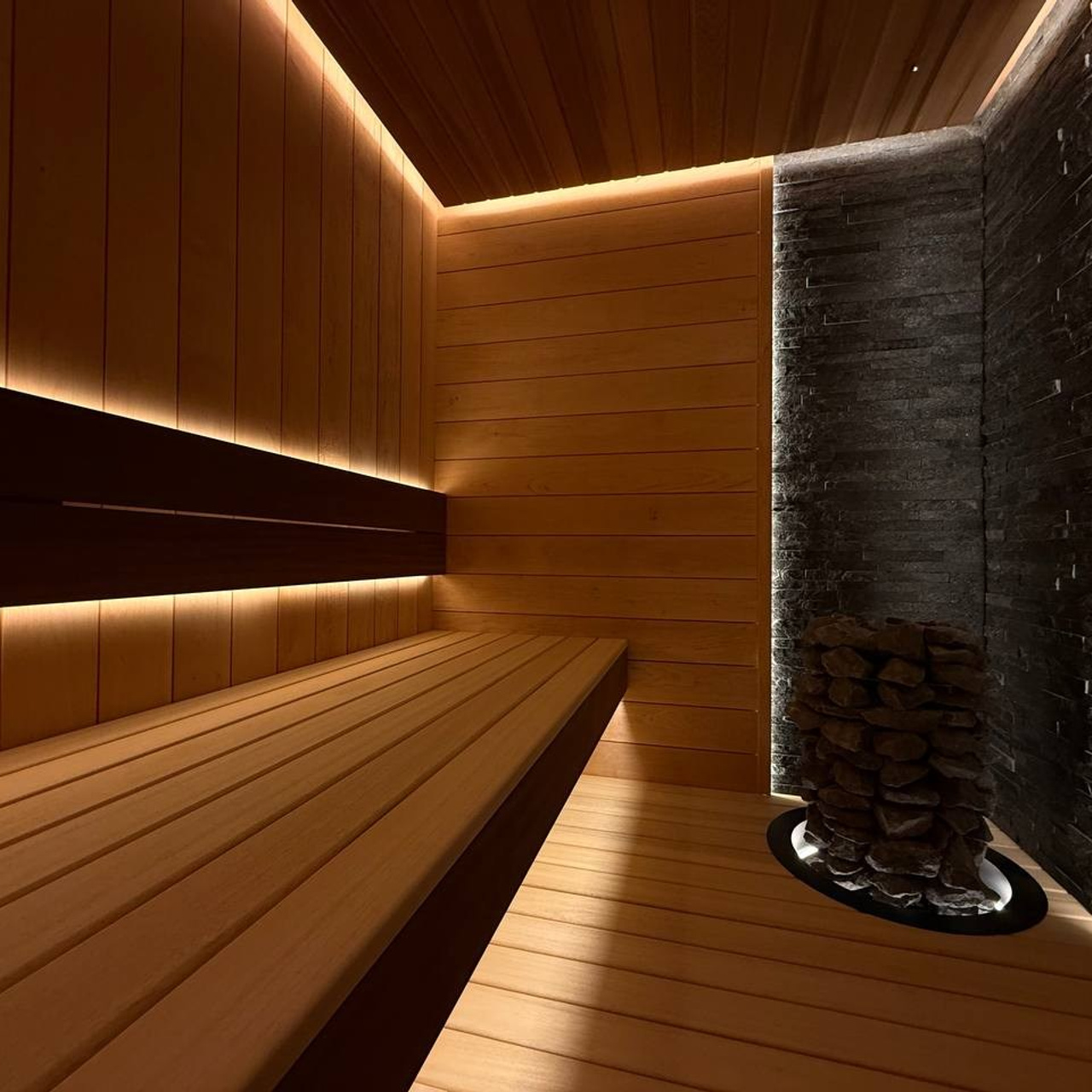 полки из абаша в парной