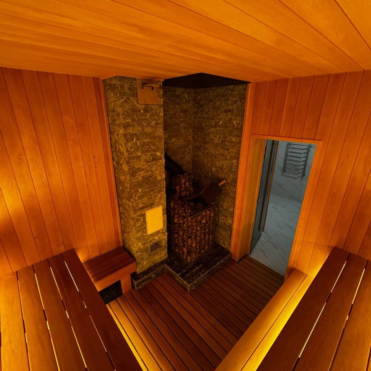 полки термоосина баня