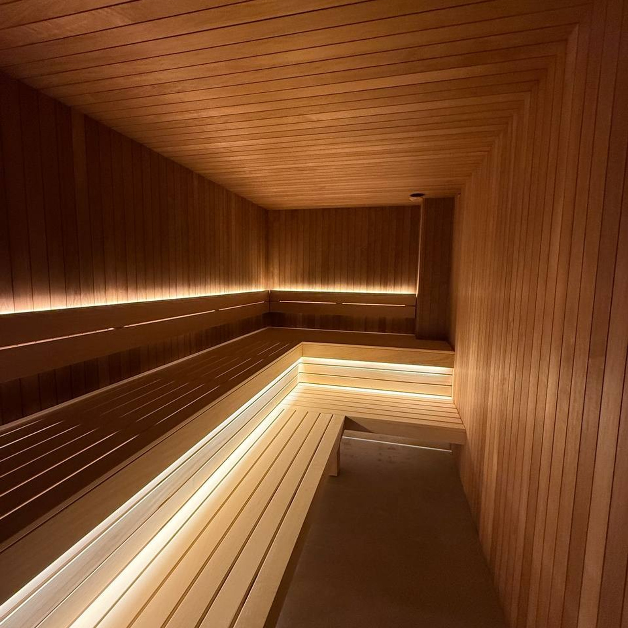 интерьер общественной сауны