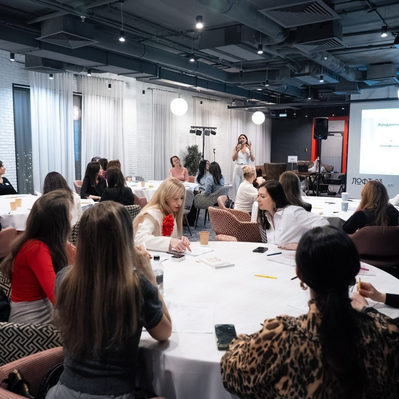 Отзывы. Профессиональный фотограф Евгений Земцов в Москве. Контент съемка, репортаж мероприятий, бизнес портреты