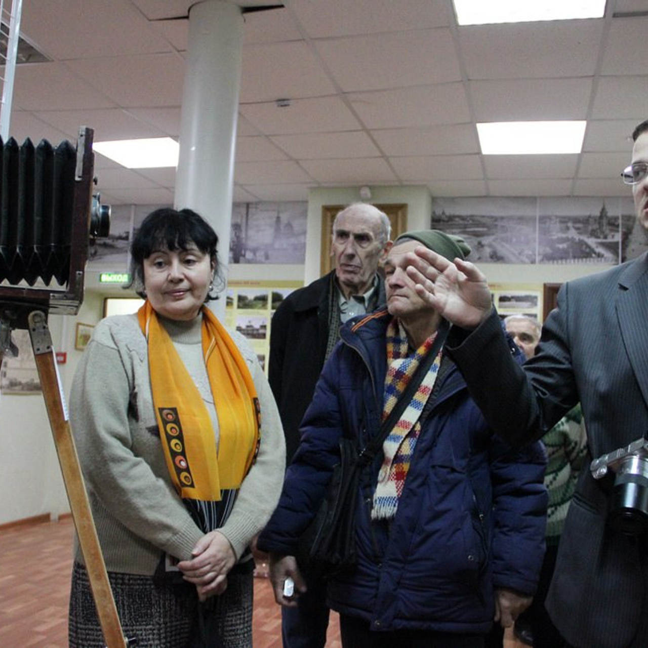 Выставки фототехники «От форматных до цифровых». Фотограф в Туле Крупский АнДРей. Фотостудия «КАДР71» в Туле