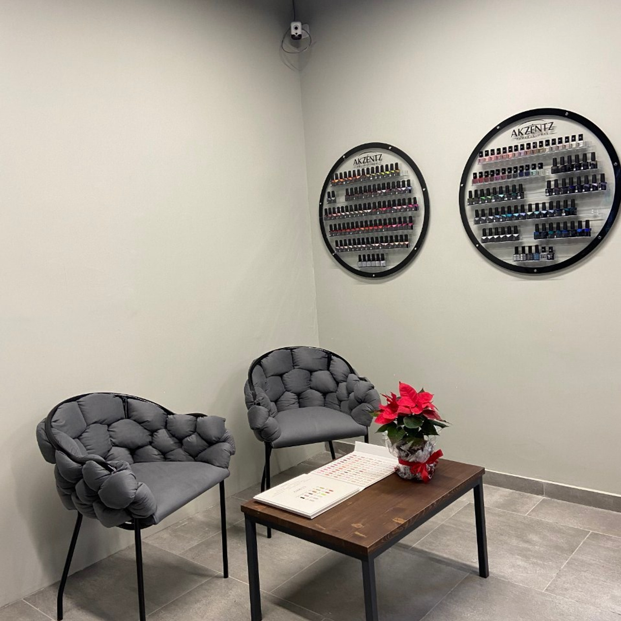 Nail loft. Торговый центр Фабрика 1830