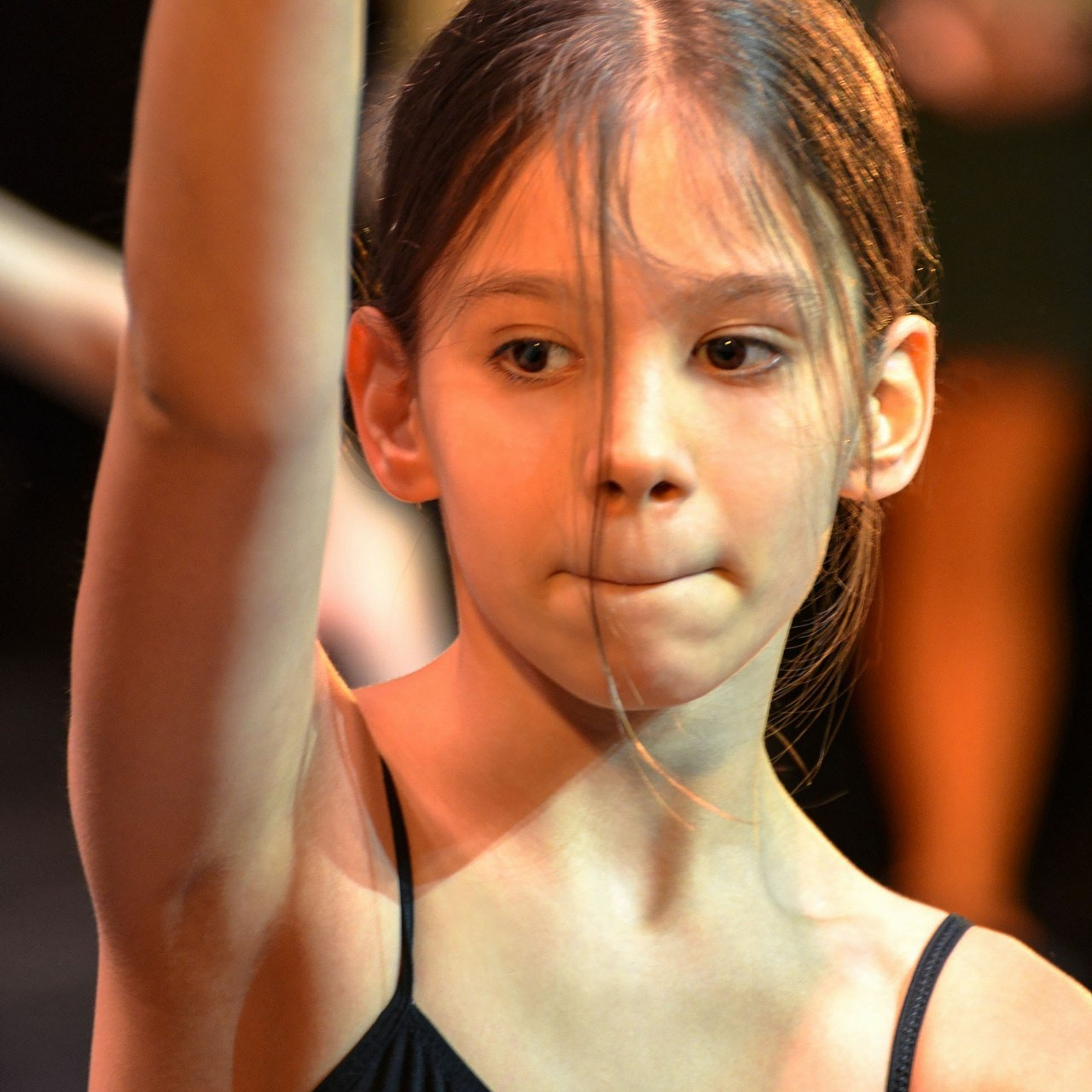 Обратная связь. Фотограф Москва, студийные фотосессии, фотограф в стиле Vogue, Милана Латышева