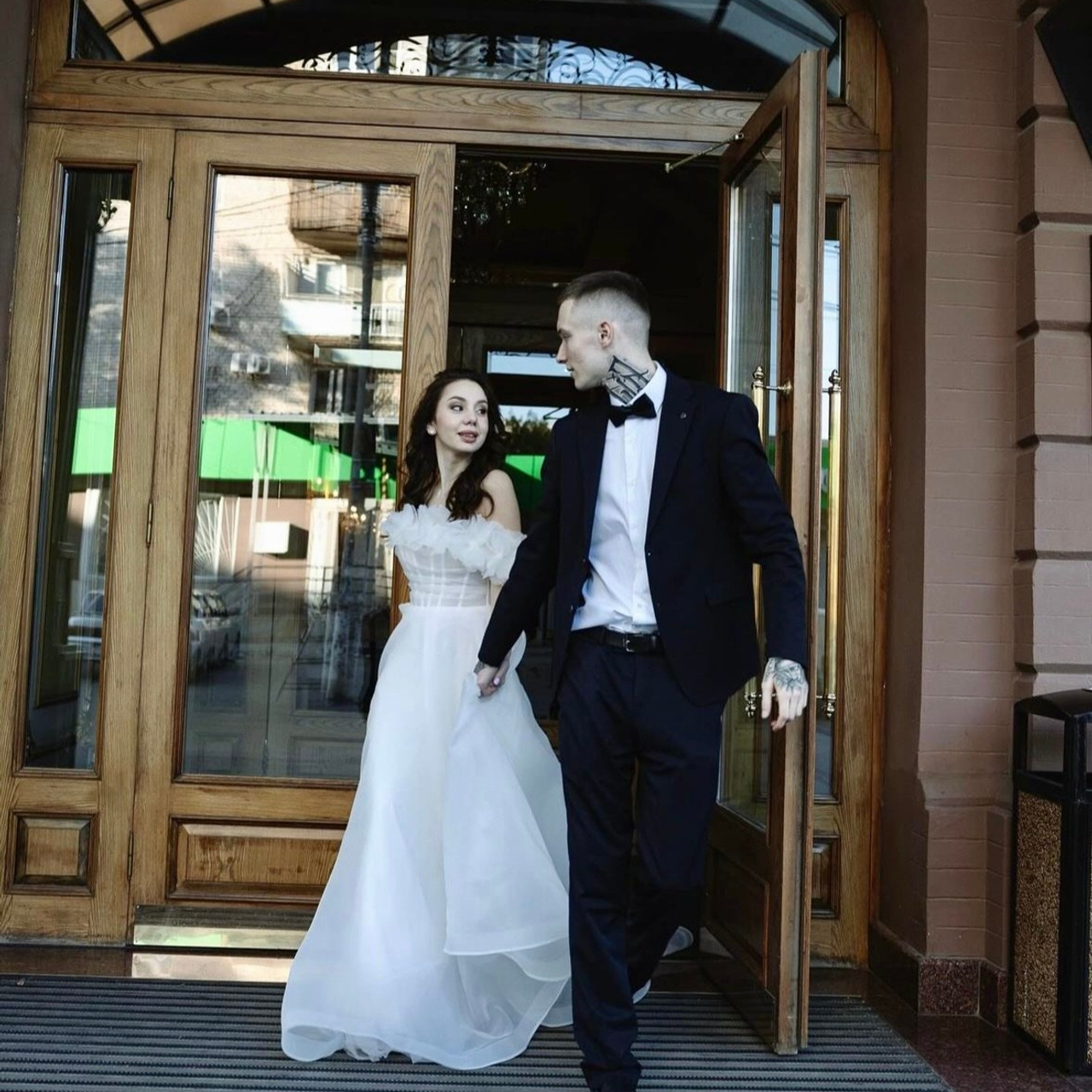 You & Family & Lovestory & Lifestyle & Wedding & Fashion