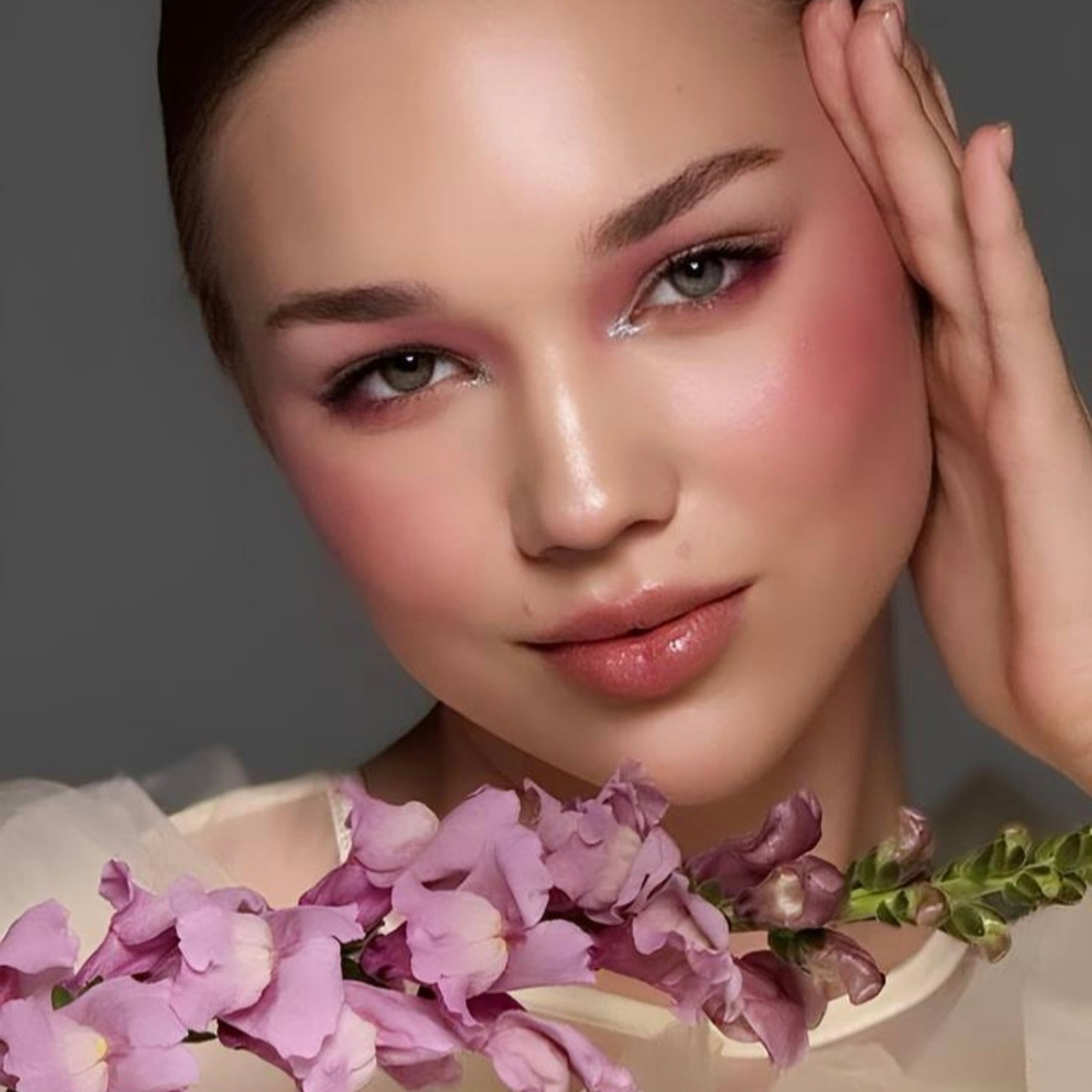 You & Family & Lovestory & Lifestyle & Wedding & Fashion