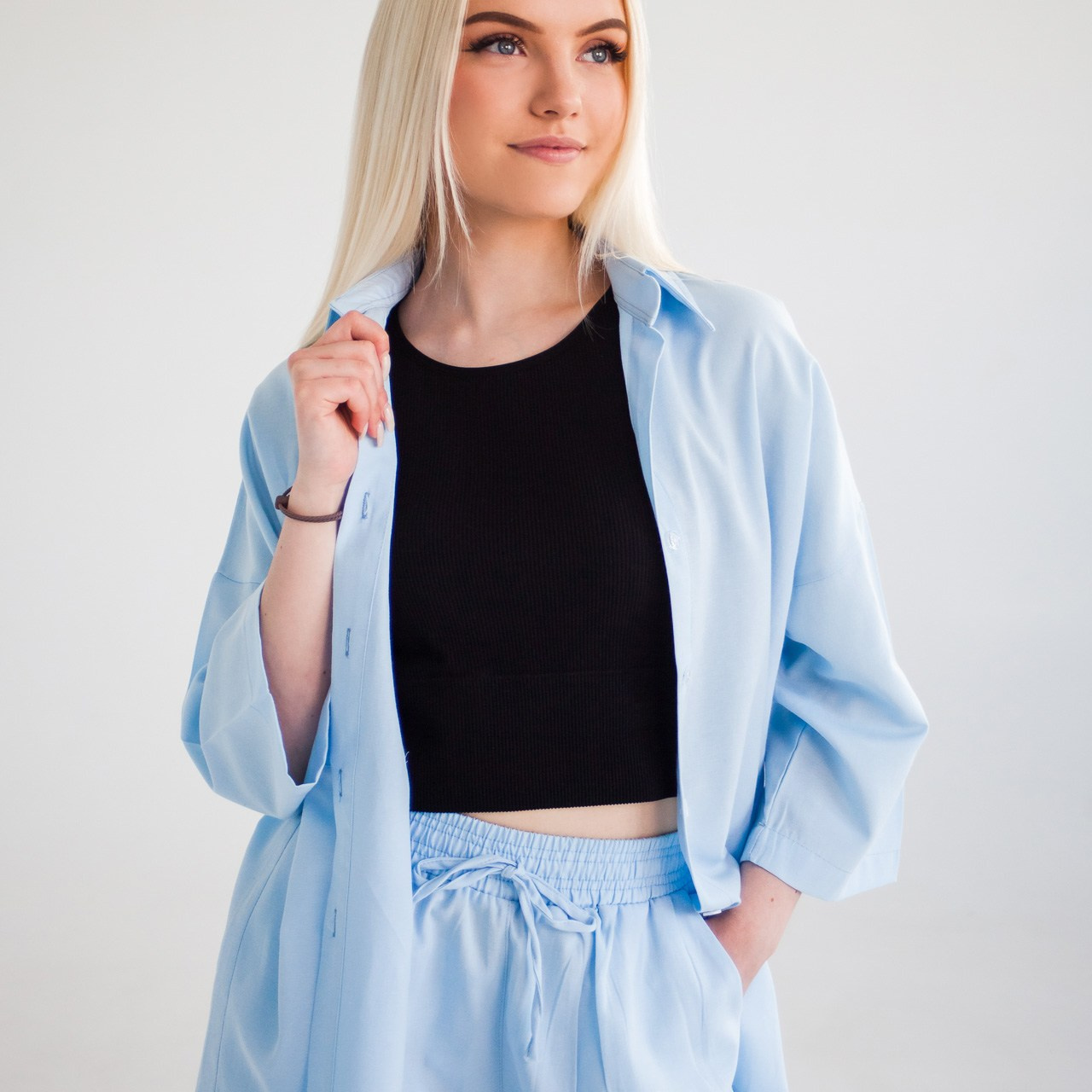 Женский костюм