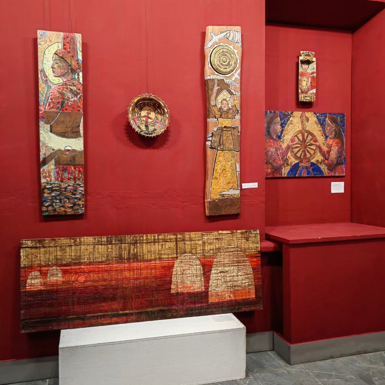 / ЗОЛОТО И ПЕПЕЛ /. Ассоциация художников монументалистов г. Москва