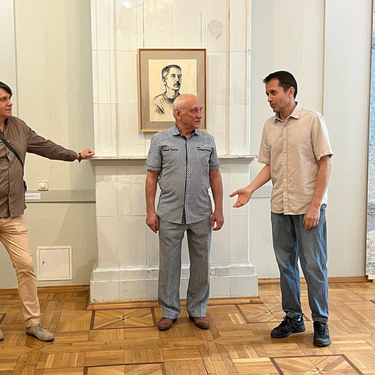 / ЗРИМАЯ ПАМЯТЬ /. Ассоциация художников монументалистов г. Москва
