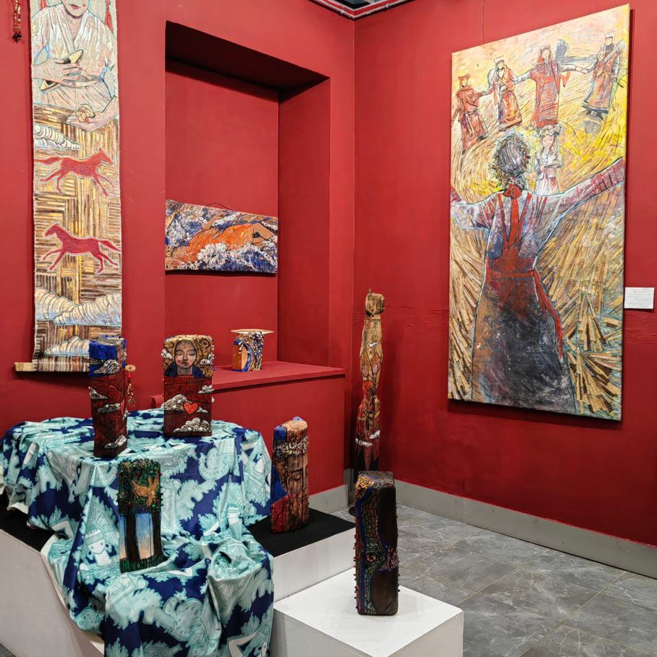 / ЗОЛОТО И ПЕПЕЛ /. Ассоциация художников монументалистов г. Москва