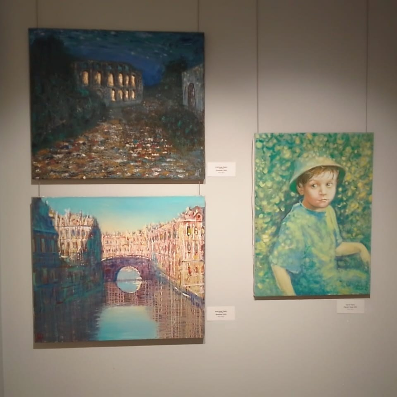 / НОВОЕ НА БЕЛОМ /. Ассоциация художников монументалистов г. Москва